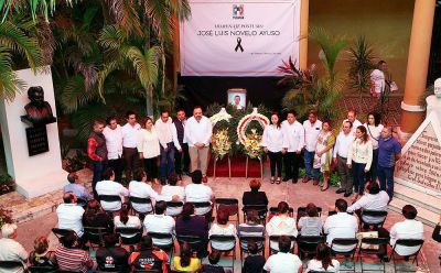 b_400_0_16777215_00_images_2020_febrero_pri_homenaje-Luis-Novelo-Ayuso-2.jpg