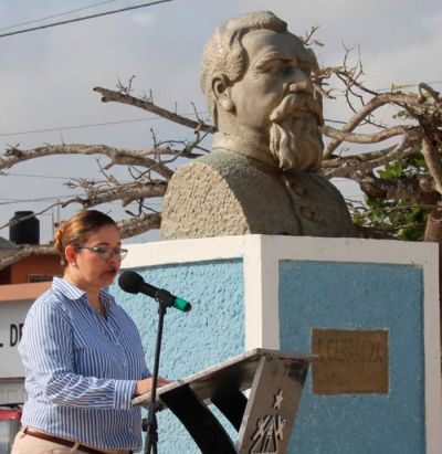 b_400_0_16777215_00_images_2020_febrero_progreso_ceremonia-de-la-constitucion-3.jpg