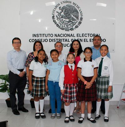 b_400_0_16777215_00_images_2020_febrero_yucatan_parlamento-infantil-4.jpg