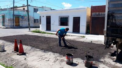 b_400_0_16777215_00_images_2020_junio_progreso_reparacion-de-baches-02.jpg