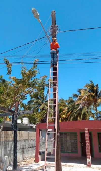 b_400_0_16777215_00_images_2020_marzo_progreso_verificando-el-alumbrado.jpg