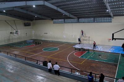 b_400_0_16777215_00_images_2021_marzo_progreso_restauran-cancha-basquet-03.jpg