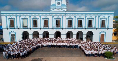 b_400_0_16777215_00_images_agosto_progreso_reunion-trabajadores-1.jpg