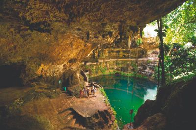 b_400_0_16777215_00_images_julio_yucatan_turismo_cenote-3.jpg