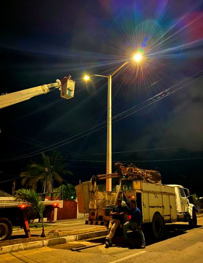 b_400_0_16777215_00_images_noviembre_progreso_alumbrado-publico-1.jpg