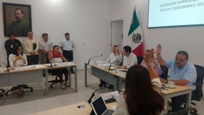 b_400_0_16777215_00_images_octubre_yucatan_congreso_mily-03.jpg