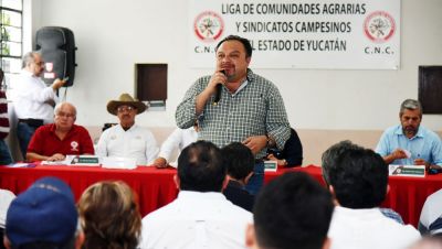 b_400_0_16777215_00_images_octubre_yucatan_pri_cnc-toma-de-protesta-3.jpg