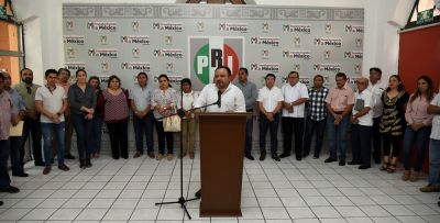 b_400_0_16777215_00_images_octubre_yucatan_pri_pri-dialogo-con-municipios-1.jpg