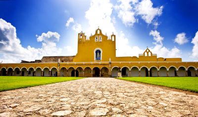 b_400_0_16777215_00_images_octubre_yucatan_turismo_Izamal.jpg