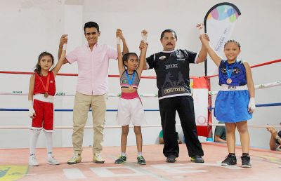 b_400_0_16777215_00_images_septiembre_deporte_boxeo-1.jpg